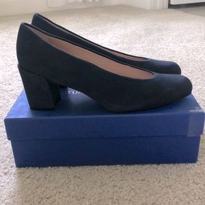 NWT never worn navy suede pumps Stuart Weiztman